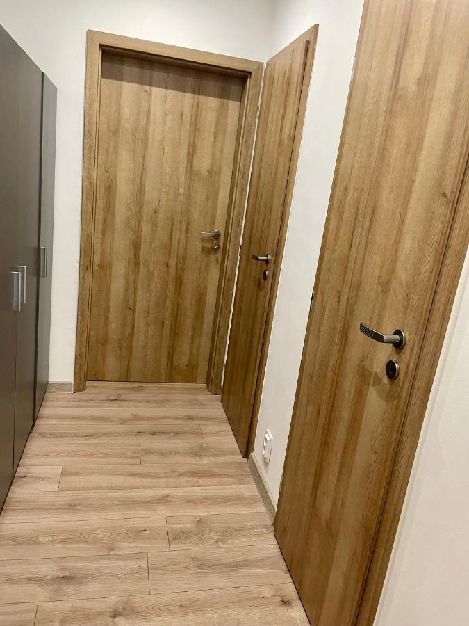 City Ela Center Кошице Екстериор снимка
